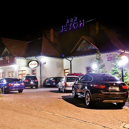 Hotel Zalesie Bochnia Exterior photo